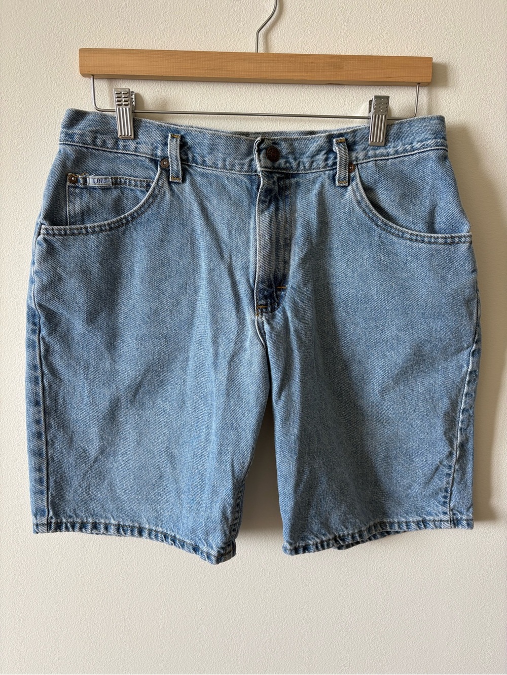 Vintage Lee Women's Light Blue High-Rise Jeans